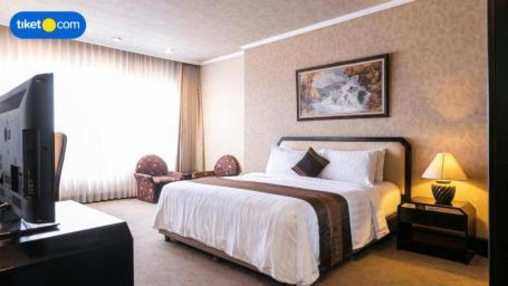 Regent'S Park Hotel Маланг Экстерьер фото